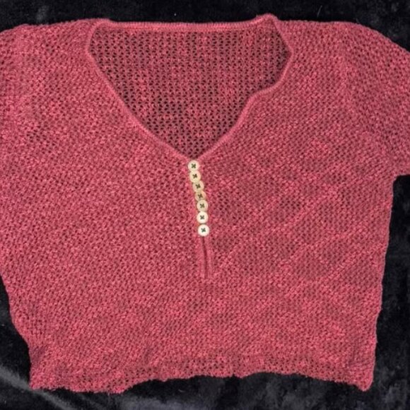 sweater - Picture 2 of 2